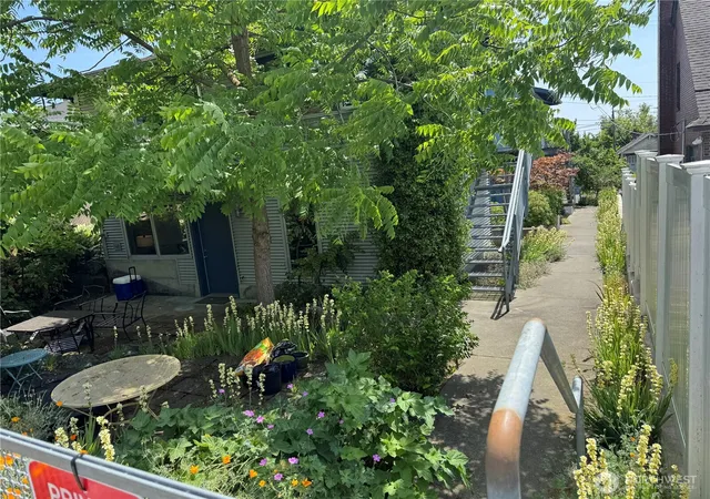 Photo 2 of Sale Pending at 1822 S King St #A-D, Seattle, WA 98144 | MLS# NWM2583142 | Listing updated on 2026-10-01