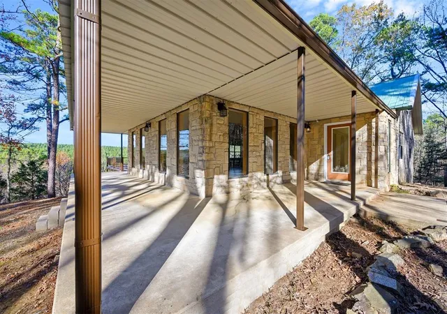Photo 4 of Sale Pending at 6837 Sherwood Rd, Broken Bow, OK 74728 | MLS# 1145457 | Listing updated on 2026-09-12