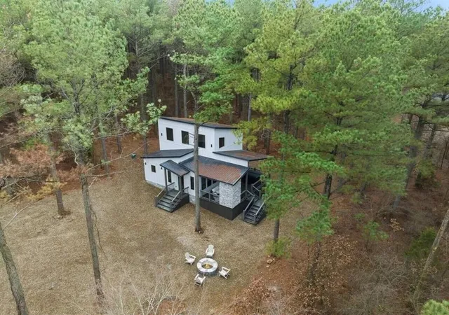 Photo 2 of Single family home for sale at 59 Alumaweld Ln, Broken Bow, OK 74728 | MLS# 1159749 | Listing updated on 2026-09-23