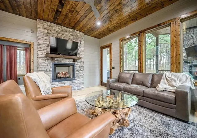 Photo 3 of Single family home for sale at 59 Alumaweld Ln, Broken Bow, OK 74728 | MLS# 1159749 | Listing updated on 2026-09-23