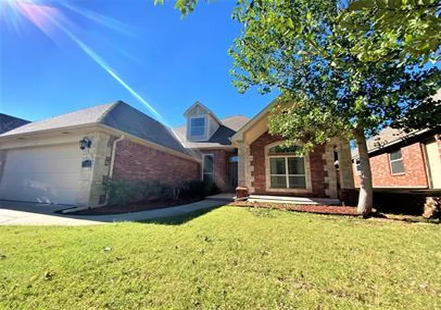 Photo 1 of Single family home for sale at 15521 Creek View Dr, Edmond, OK 73013 | MLS# 1161874 | Listing updated on 2026-09-15