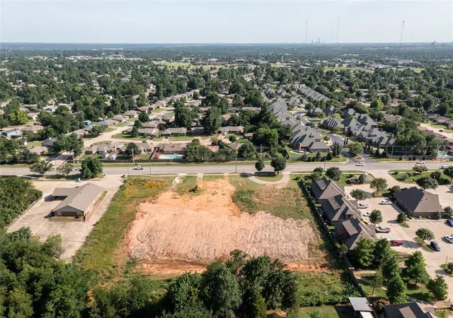 Photo 1 of Land for sale at 907 E 33rd Street, Edmond, OK 73013 | MLS# 1176877 | Listing updated on 2026-09-15
