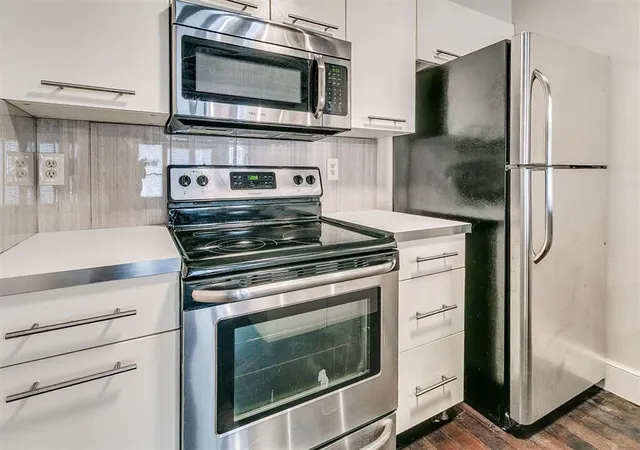 Condo for sale at 915 Nw 7Th St #105, Oklahoma City, OK 73106 | MLS# 1189637