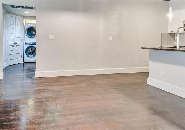 Photo 3 of Condo for sale at 915 Nw 7th St #105, Oklahoma City, OK 73106 | MLS# 1189637 | Listing updated on 2026-09-14