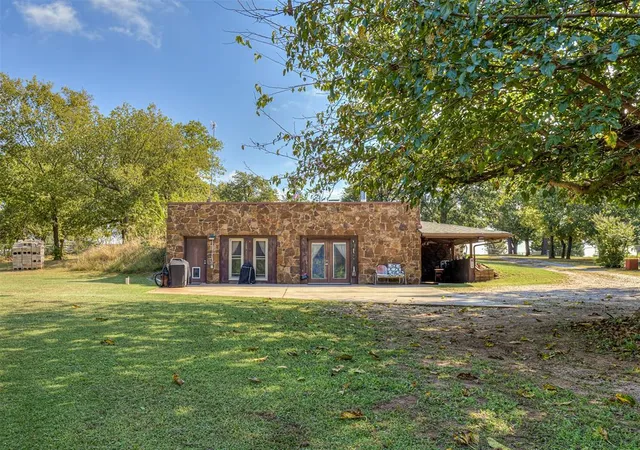 Photo 1 of Single family home for sale at 1409 S Highway 76, Newcastle, OK 73065 | MLS# 1194816 | Listing updated on 2026-09-14