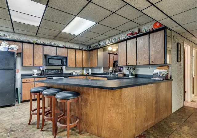 Photo 3 of Single family home for sale at 1409 S Highway 76, Newcastle, OK 73065 | MLS# 1194816 | Listing updated on 2026-09-14