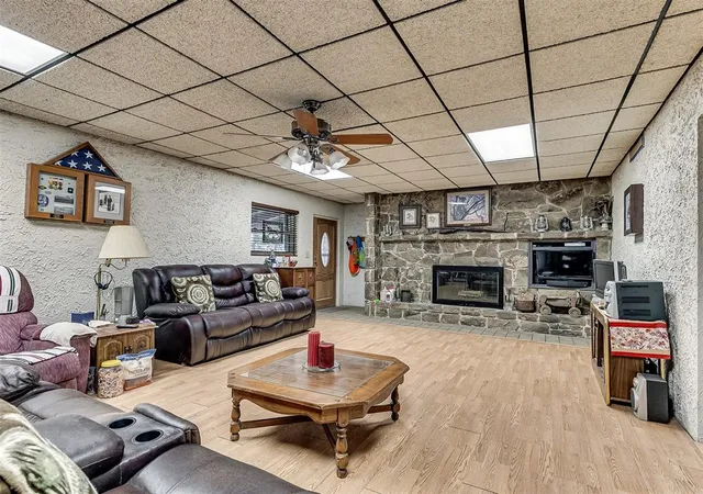 Photo 3 of Single family home for sale at 1409 S Highway 76, Newcastle, OK 73065 | MLS# 1194816 | Listing updated on 2026-09-14