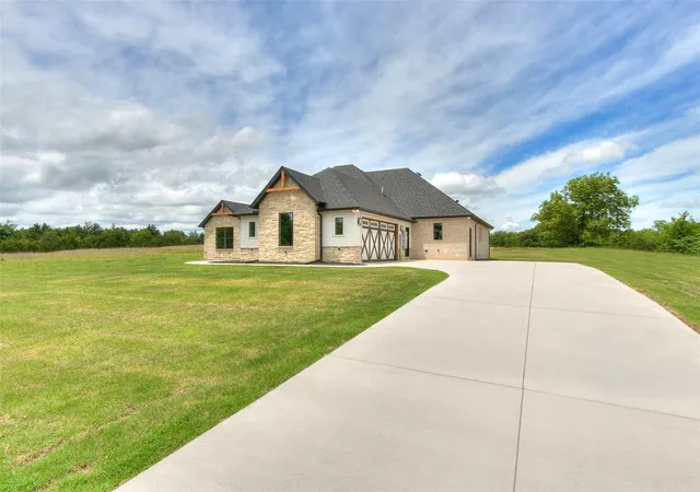 Photo 3 of Single family home for sale at 1600 N 60th Street, Norman, OK 73026 | MLS# 1207606 | Listing updated on 2026-09-11