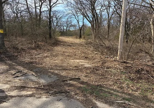 Photo 1 of Land for sale at 2861 Sweetheart Cir, Norman, OK 73026 | MLS# 1208667 | Listing updated on 2026-09-11