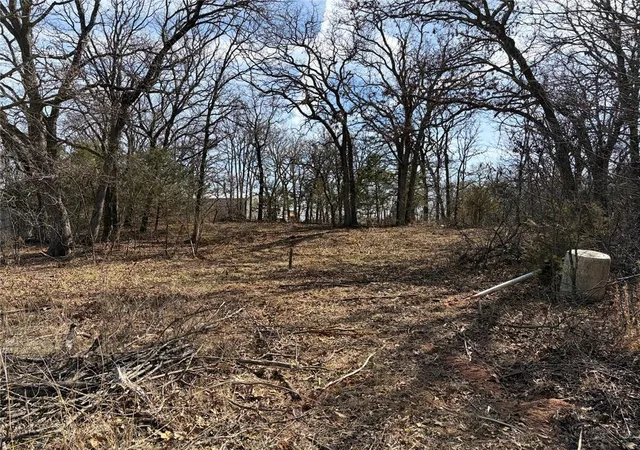 Photo 2 of Land for sale at 2861 Sweetheart Cir, Norman, OK 73026 | MLS# 1208667 | Listing updated on 2026-09-11