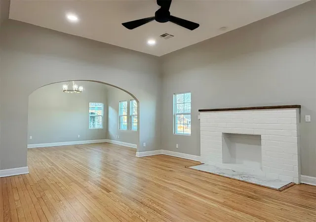 Photo 3 of Single family home for sale at 2820 Nw 22nd Street, Oklahoma City, OK 73107 | MLS# 1210687 | Listing updated on 2026-09-10
