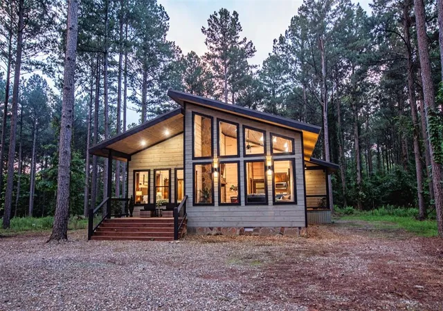 Photo 1 of Single family home for sale at 18 Western Fir Ln, Broken Bow, OK 74728 | MLS# 1213667 | Listing updated on 2026-09-11