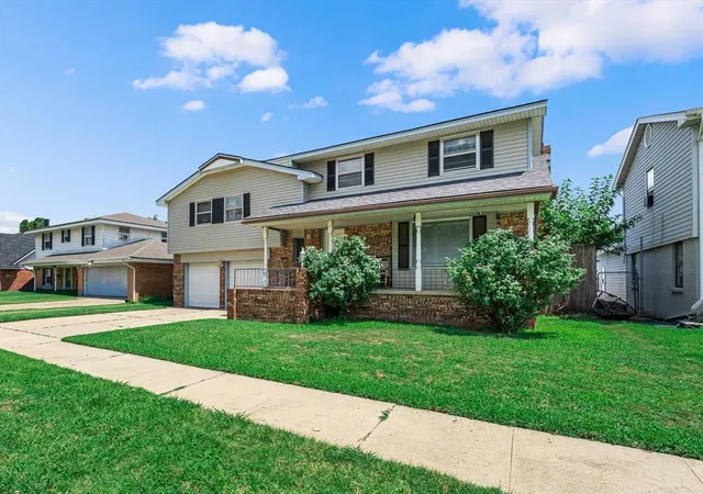 Photo 3 of Single family home for sale at 2232 Laneway Dr, Oklahoma City, OK 73159 | MLS# 1214119 | Listing updated on 2026-09-15