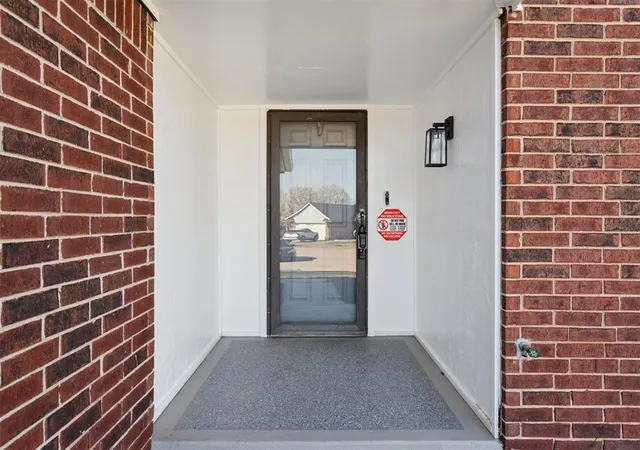 Photo 2 of Sale Pending at 9125 Nw 99th Place, Yukon, OK 73099 | MLS# 1218942 | Listing updated on 2026-09-11