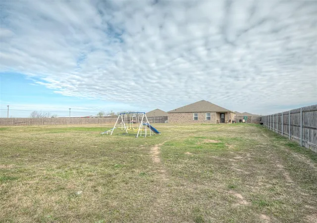 Photo 3 of Single family home for sale at 42057 Coopers Ct, Shawnee, OK 74804 | MLS# 1219771 | Listing updated on 2026-09-15