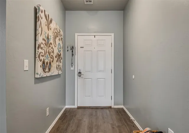 Photo 4 of Single family home for sale at 42057 Coopers Ct, Shawnee, OK 74804 | MLS# 1219771 | Listing updated on 2026-09-15