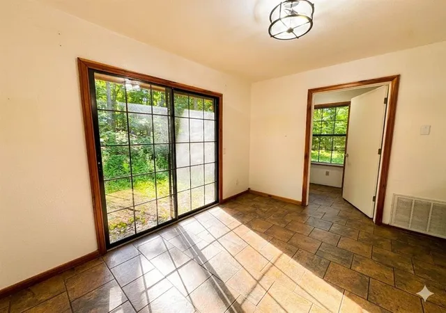 Photo 4 of Single family home for sale at 106 Tranquil Ln, Broken Bow, OK 74728 | MLS# 1220089 | Listing updated on 2026-09-25