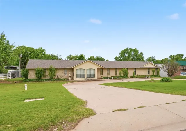 Photo 2 of Single family home for sale at 5418 E Highway 37, Tuttle, OK 73089 | MLS# 1221328 | Listing updated on 2026-09-09