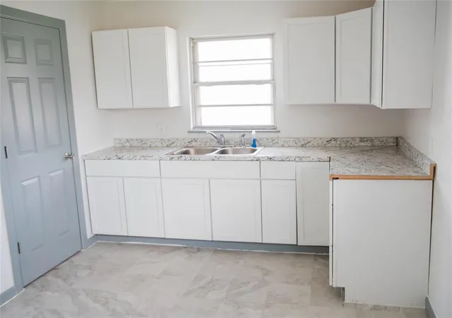 Photo 3 of Single family home for sale at 308 S Western Ave, Dill City, OK 73641 | MLS# 1221751 | Listing updated on 2026-09-11