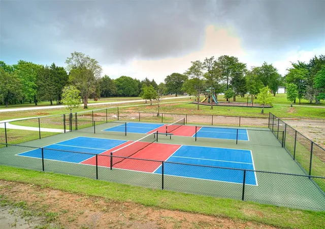Photo 3 of Land for sale at 8 Patriot Pointe, Eufaula, OK 74432 | MLS# 1221993 | Listing updated on 2026-09-15