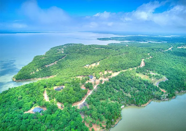 Photo 3 of Land for sale at 8 Patriot Pointe, Eufaula, OK 74432 | MLS# 1221993 | Listing updated on 2026-09-28