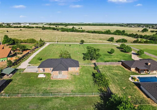 Single family home for sale at 8609 S Rockwell Ave, Oklahoma City, OK 73169 | MLS# 1222928