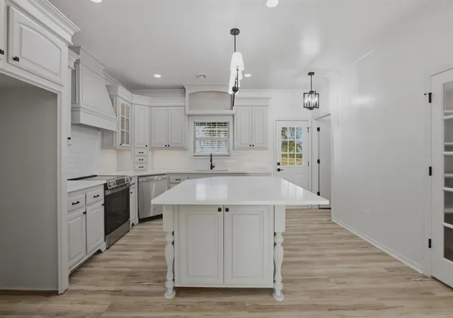 Photo 3 of Single family home for sale at 8609 S Rockwell Ave, Oklahoma City, OK 73169 | MLS# 1222928 | Listing updated on 2026-09-15
