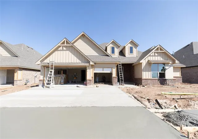 Photo 2 of Single family home for sale at 11101 Nw 90th Street, Yukon, OK 73099 | MLS# 1222948 | Listing updated on 2026-09-11