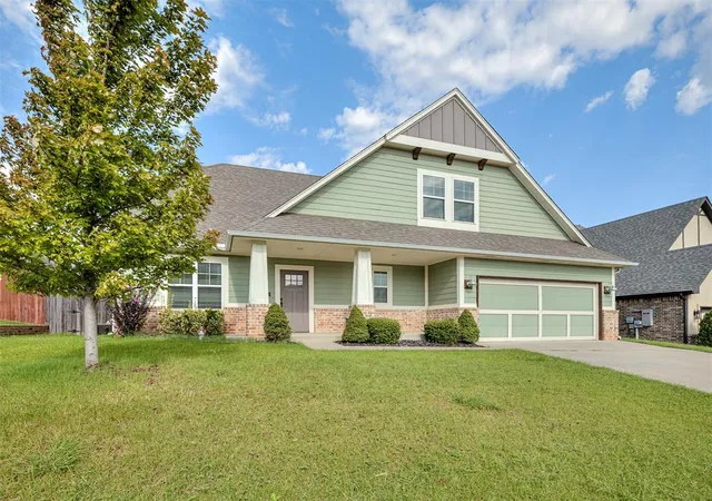 Photo 1 of Single family home for sale at 2333 Bretton Ln, Edmond, OK 73012 | MLS# 1223780 | Listing updated on 2026-09-12