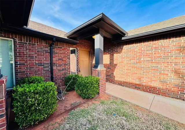 Photo 3 of Multi family home for sale at 18208 Manera Way, Edmond, OK 73012 | MLS# 1225351 | Listing updated on 2026-09-14