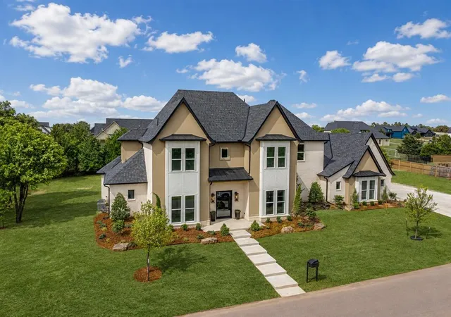 Photo 1 of Single family home for sale at 361 Old Crk Rd, Edmond, OK 73034 | MLS# 1225512 | Listing updated on 2026-09-16