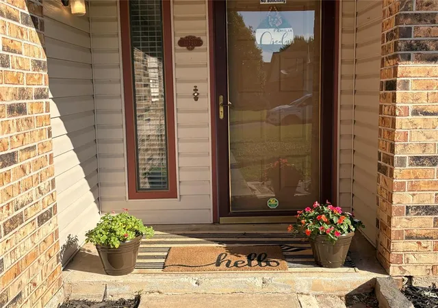 Photo 2 of Single family home for sale at 11720 Sw 3 Terrace, Yukon, OK 73099 | MLS# 1226355 | Listing updated on 2026-09-12