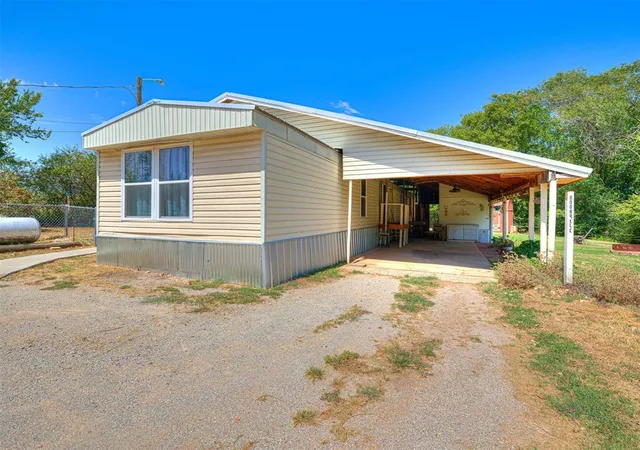 Single family home for sale at 9201 E Slaughterville Rd, Lexington, OK 73051 | MLS# 1226793