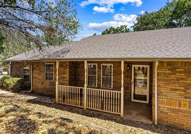 Photo 3 of Single family home for sale at 169888 Deer Crk Rd, Marlow, OK 73055 | MLS# 1227357 | Listing updated on 2026-09-16