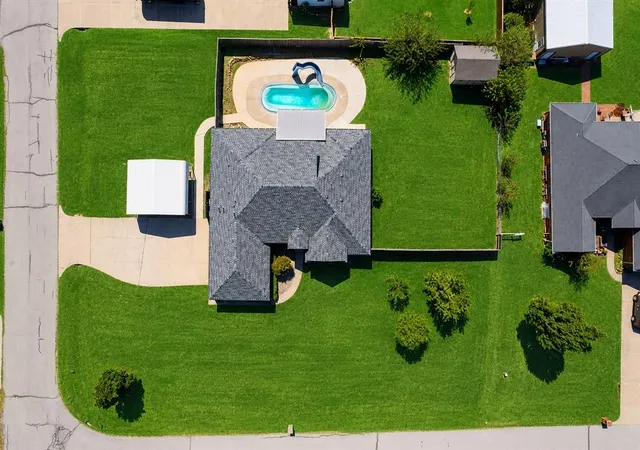 Photo 1 of Single family home for sale at 1200 Chipper Ln, Edmond, OK 73025 | MLS# 1228849 | Listing updated on 2026-09-11