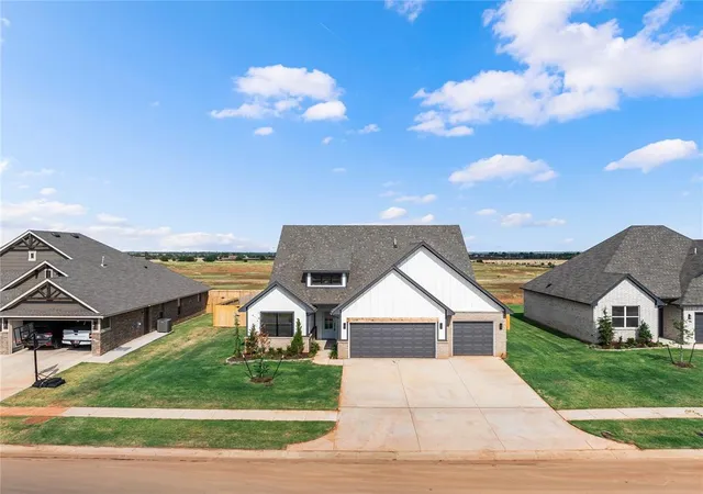 Photo 2 of Single family home for sale at 1138 Copper Ridge Cir, Piedmont, OK 73078 | MLS# 1229757 | Listing updated on 2026-09-15