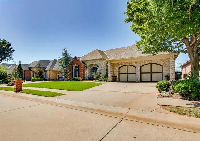 Photo 3 of Single family home for sale at 1832 Red Prairie Dr, Edmond, OK 73025 | MLS# 1229975 | Listing updated on 2026-09-10