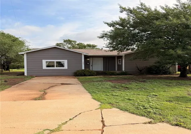 Photo 1 of Single family home for sale at 919 Lee Ora St, Altus, OK 73521 | MLS# 1231564 | Listing updated on 2026-09-10