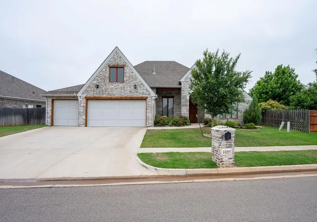 Photo 2 of Sale Pending at 18205 Calder Rd, Edmond, OK 73012 | MLS# 1231791 | Listing updated on 2026-09-14