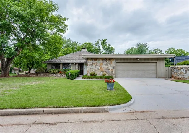 Photo 2 of Single family home for sale at 2933 Browne Stone Rd, Oklahoma City, OK 73120 | MLS# 1232241 | Listing updated on 2026-09-14
