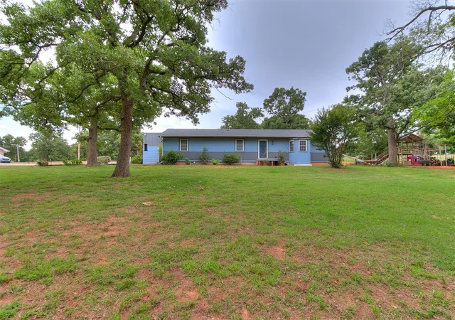 Photo 2 of Single family home for sale at 18200 Mayridge Dr, Newalla, OK 74857 | MLS# 1232711 | Listing updated on 2026-09-15