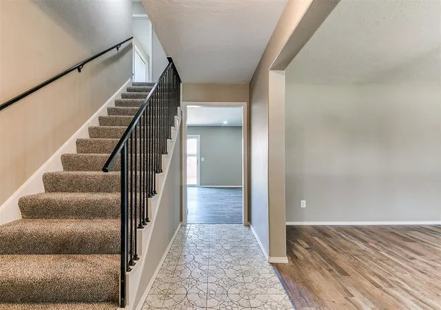 Photo 3 of Sale Pending at 4709 Se 47th Street, Oklahoma City, OK 73135 | MLS# 1233249 | Listing updated on 2026-09-11