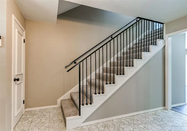 Photo 3 of Sale Pending at 4709 SE 47th Street, Oklahoma City, OK 73135 | MLS# 1233249 | Listing updated on 2026-09-11