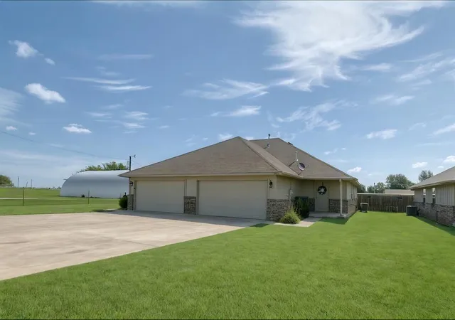 Photo 1 of Single family home for sale at 608 N 5th Street #608-610, Cashion, OK 73016 | MLS# 1233316 | Listing updated on 2026-09-11