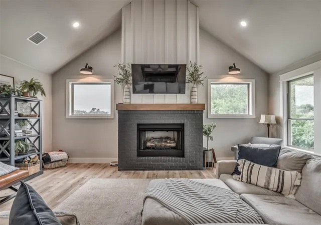 Photo 2 of Single family home for sale at 3925 Wyatt Ridge Ct, Oklahoma City, OK 73150 | MLS# 1233506 | Listing updated on 2026-09-14