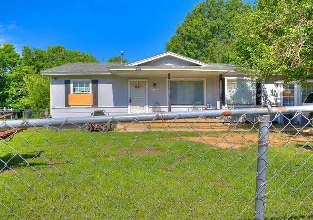 Photo 3 of Single family home for sale at 6242 N Cheyenne Ave, Tulsa, OK 74126 | MLS# 1233546 | Listing updated on 2026-09-15