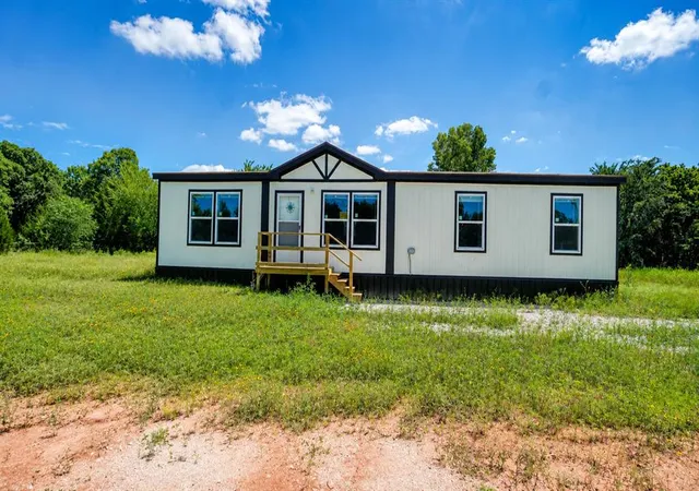 Photo 2 of Single family home for sale at 36509 Old Mills Rd, Tecumseh, OK 74873 | MLS# 1233558 | Listing updated on 2026-09-14