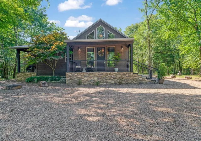 Photo 1 of Single family home for sale at 59 Lost Cedar Trl, Hochatown, OK 74728 | MLS# 1233668 | Listing updated on 2026-09-11
