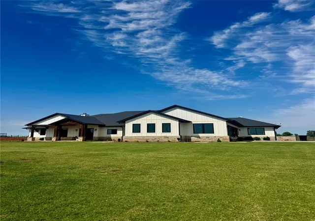Photo 1 of Single family home for sale at 26244 E 868 Road, Cashion, OK 73016 | MLS# 1233728 | Listing updated on 2026-09-11