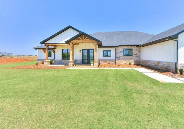 Photo 2 of Single family home for sale at 26244 E 868 Road, Cashion, OK 73016 | MLS# 1233728 | Listing updated on 2026-09-11